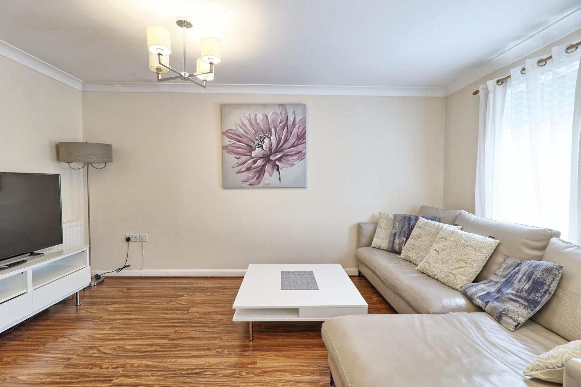By Buildersbeds - Paignton House 4 Bedrooms Harold Wood Dış mekan fotoğraf