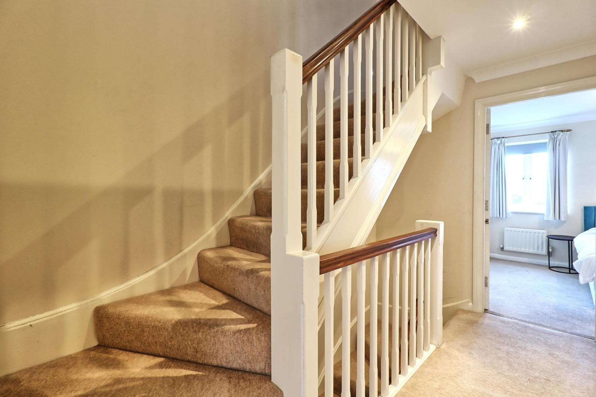 By Buildersbeds - Paignton House 4 Bedrooms Harold Wood Dış mekan fotoğraf